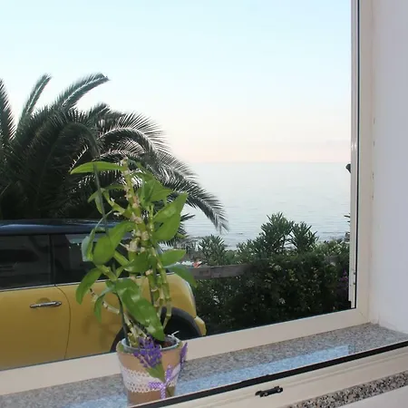 Apartment Monolocale Al Mare *